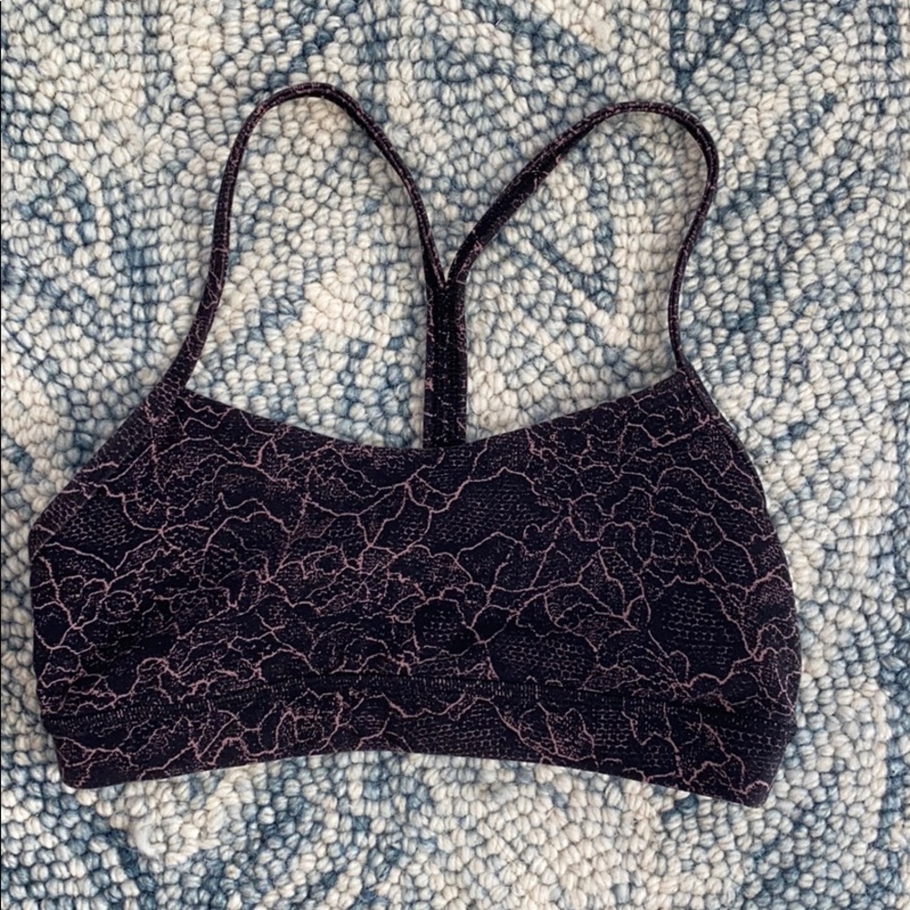 LULU LEMON SPORTS BRA